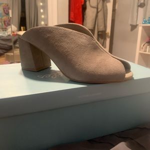 Seychelles Peep-toe Mule